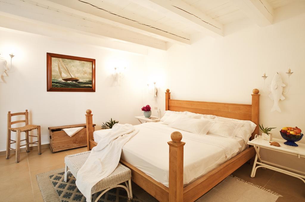 Villa Dei Tramonti Porto Rotondo Chambre photo